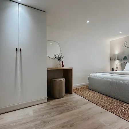 Jokai-j18 Three Bedroom Stylish * Budapest