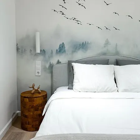 Jokai-j18 Three Bedroom Stylish *