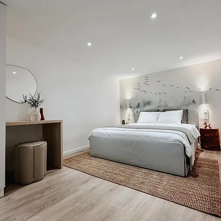 Jokai-j18 Three Bedroom Stylish Budapest