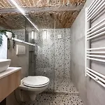 Appartamento Jokai-j18 Three Bedroom Stylish *