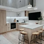 Jokai-j18 Three Bedroom Stylish *