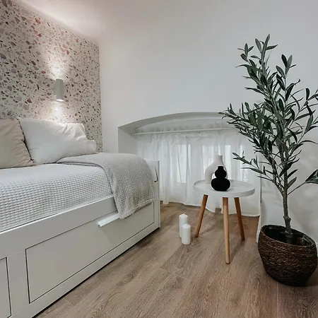 شقة Jokai-j18 Three Bedroom Stylish