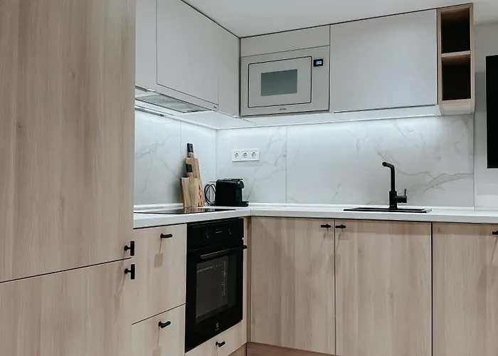 דירה Jokai-j18 Three Bedroom Stylish *